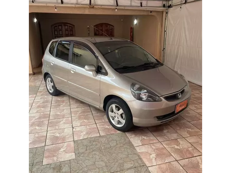 Honda FIT Dourado 5