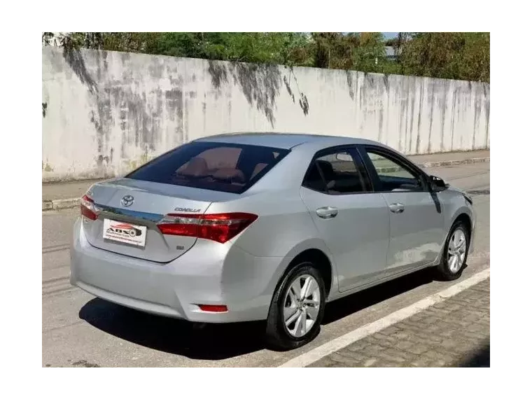 Toyota Corolla Prata 8