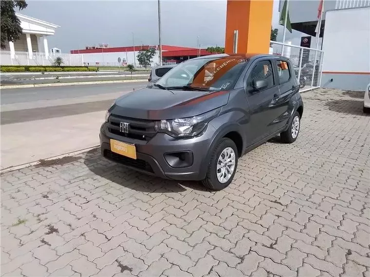 Fiat Mobi Prata 6