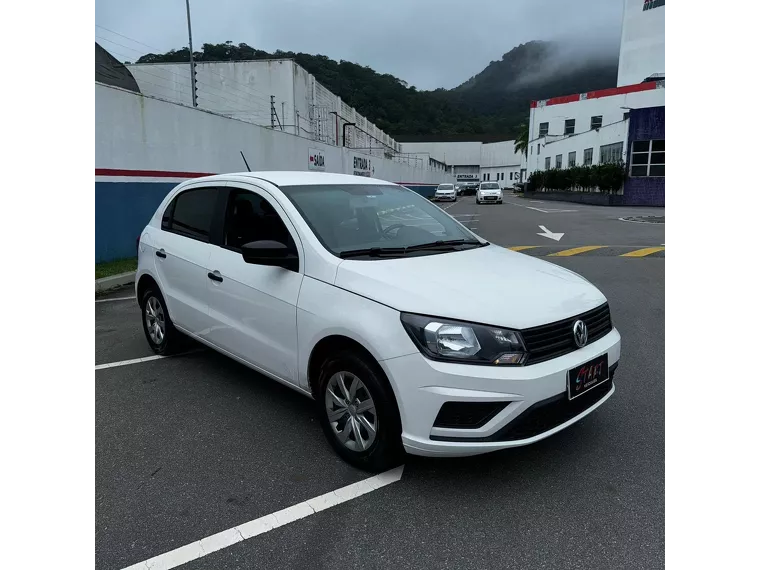 Volkswagen Gol Branco 2