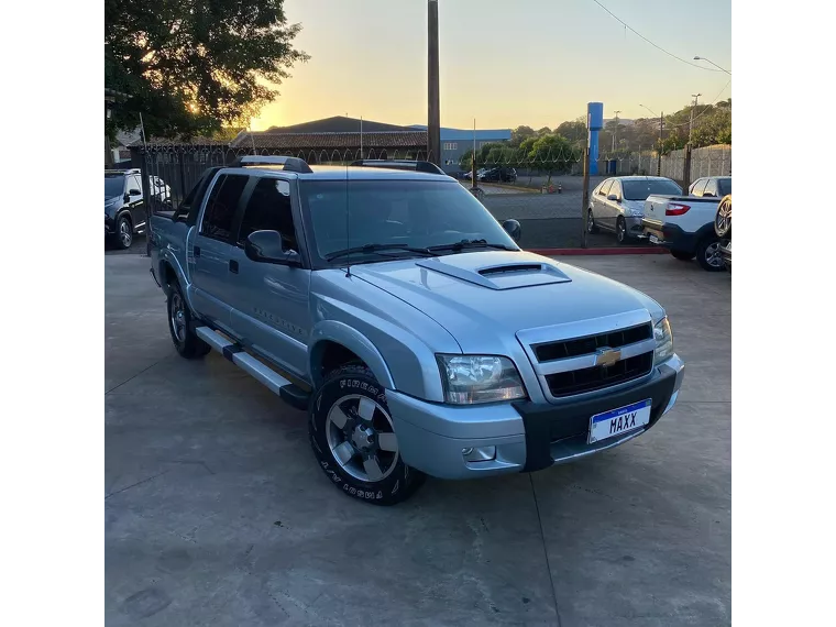 Chevrolet S10 Prata 1