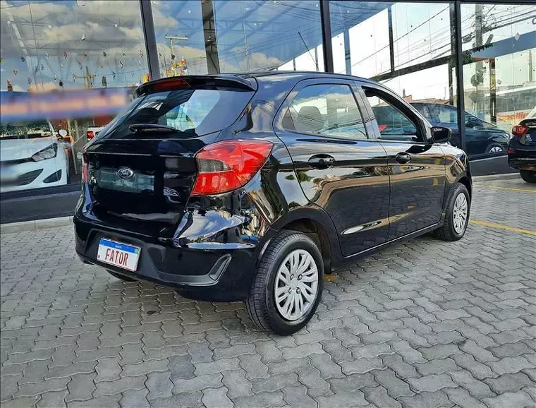 Ford KA Preto 7