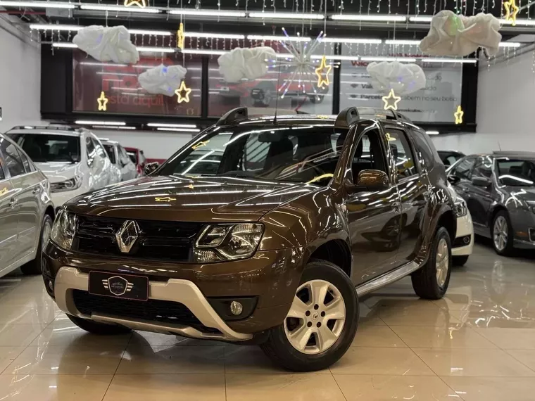 Renault Duster Marrom 3