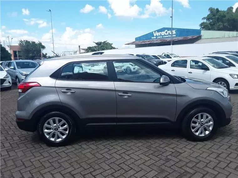 Hyundai Creta Prata 3