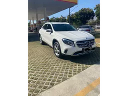 MERCEDES-BENZ GLA-200 a gasolina Usados e Novos - São José Dos