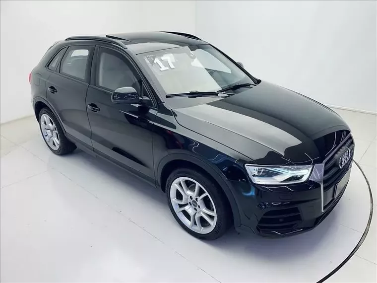 Audi Q3 Preto 12