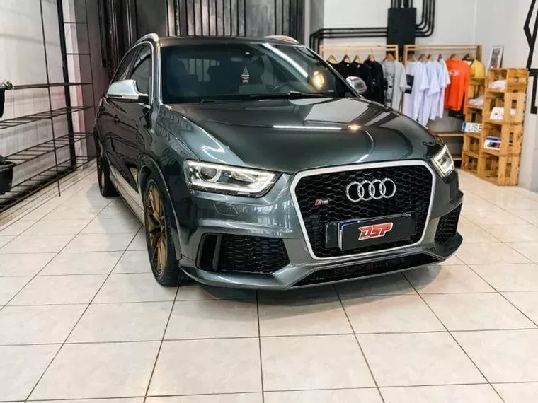 Audi RS Q3 Cinza 6