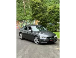 BMW 320i