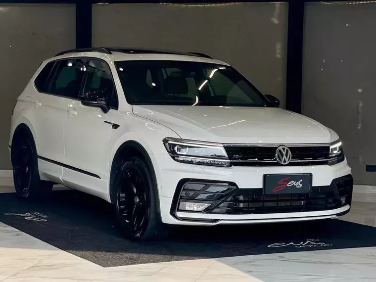 Volkswagen Tiguan Branco 1