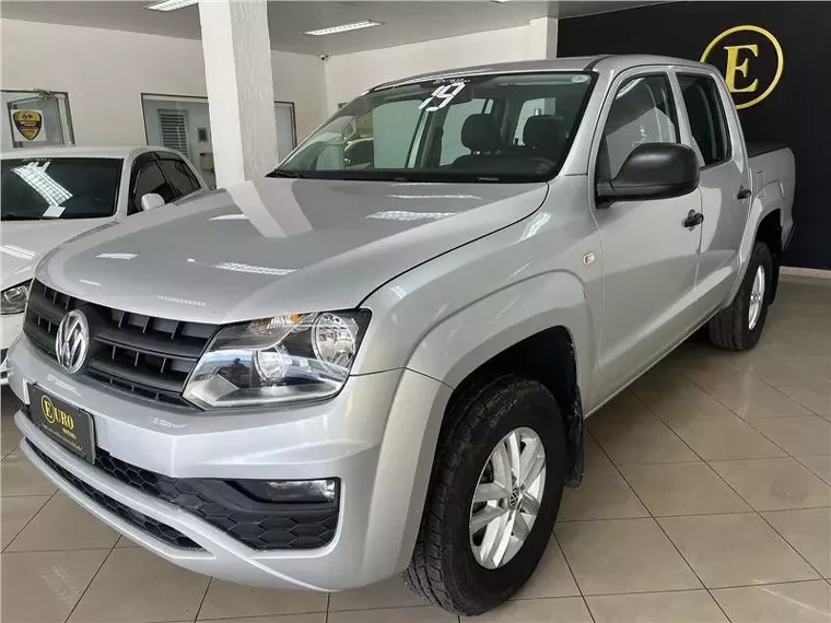 Volkswagen Amarok Prata 13