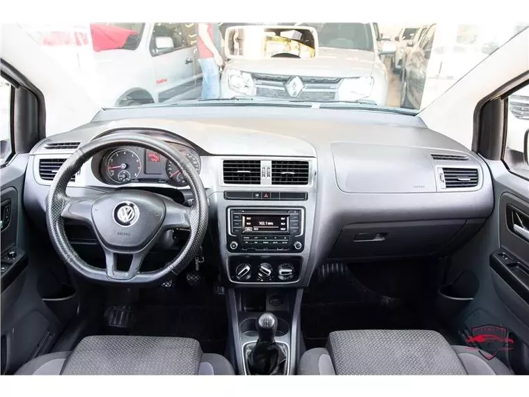 Volkswagen Fox Branco 18