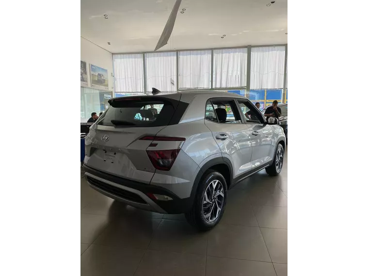 Hyundai Creta Branco 7