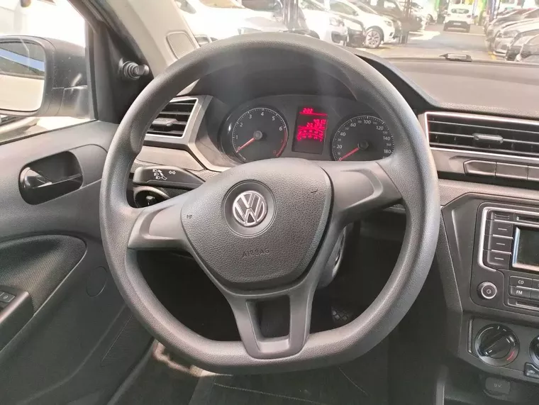 Volkswagen Voyage Branco 10