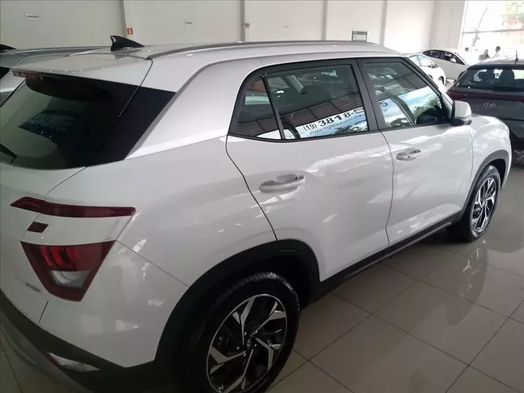 Hyundai Creta Branco 12