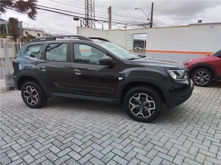 Renault Duster Preto 7