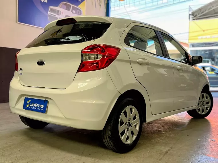 Ford KA Branco 3