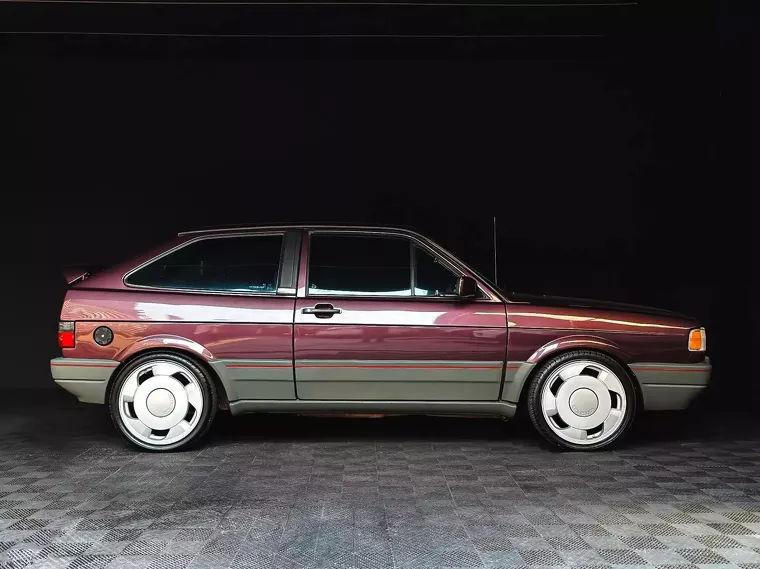 Volkswagen Gol Vermelho 1