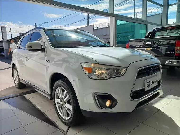 Mitsubishi ASX Branco 5