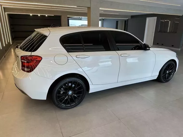 BMW 116i Branco 6