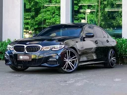 BMW 320i