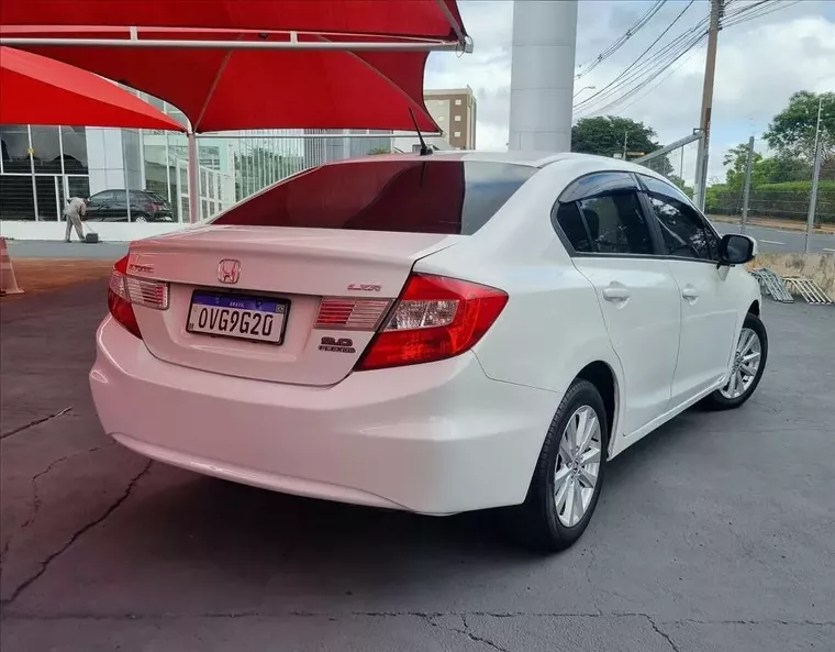 Honda Civic Branco 5