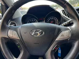 Hyundai HB20X