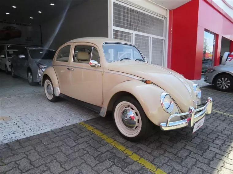 Volkswagen Fusca Bege 12