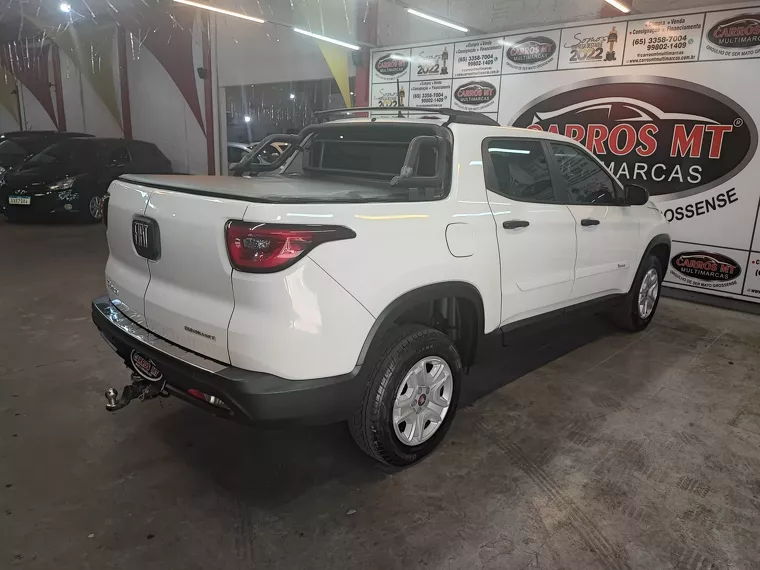 Fiat Toro Branco 2