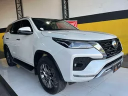 Toyota Hilux SW4