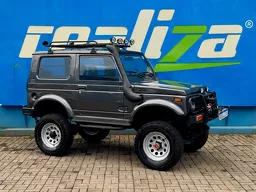 Suzuki Samurai