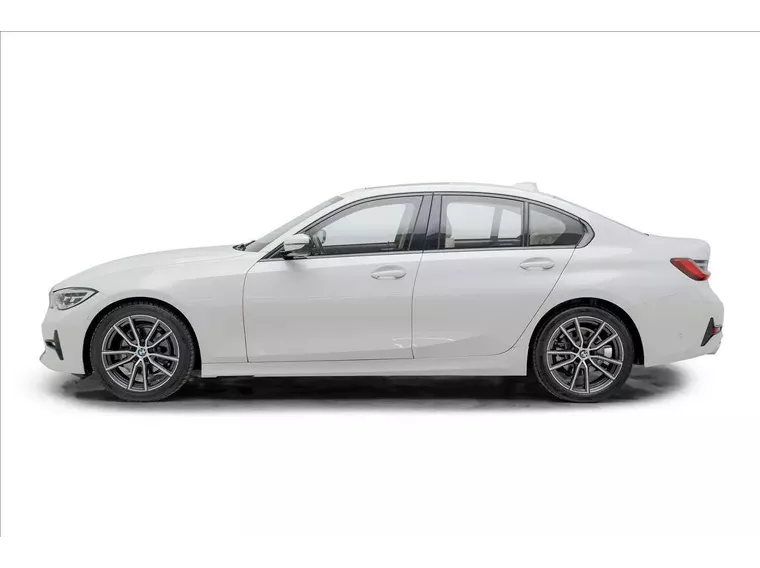 BMW 320i Branco 16