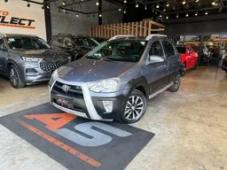 Toyota Etios Cross