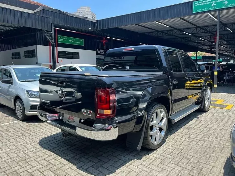 Volkswagen Amarok Preto 4