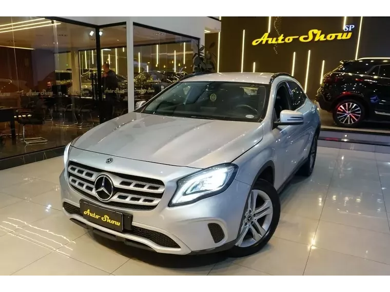 Mercedes-benz GLA 200 Prata 11