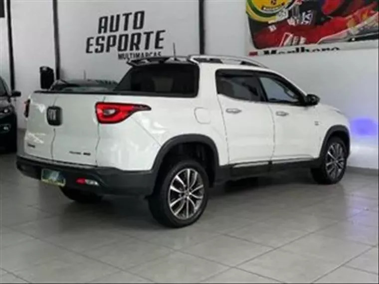 Fiat Toro Branco 14