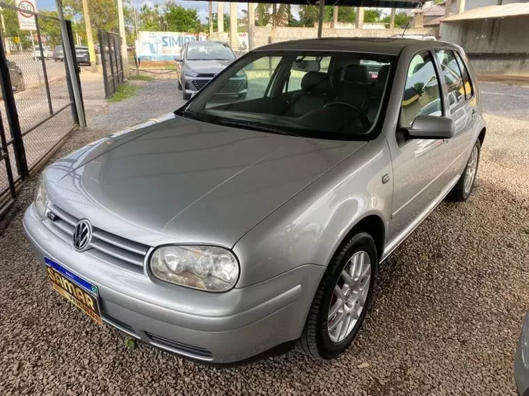 Volkswagen Gol Prata 1