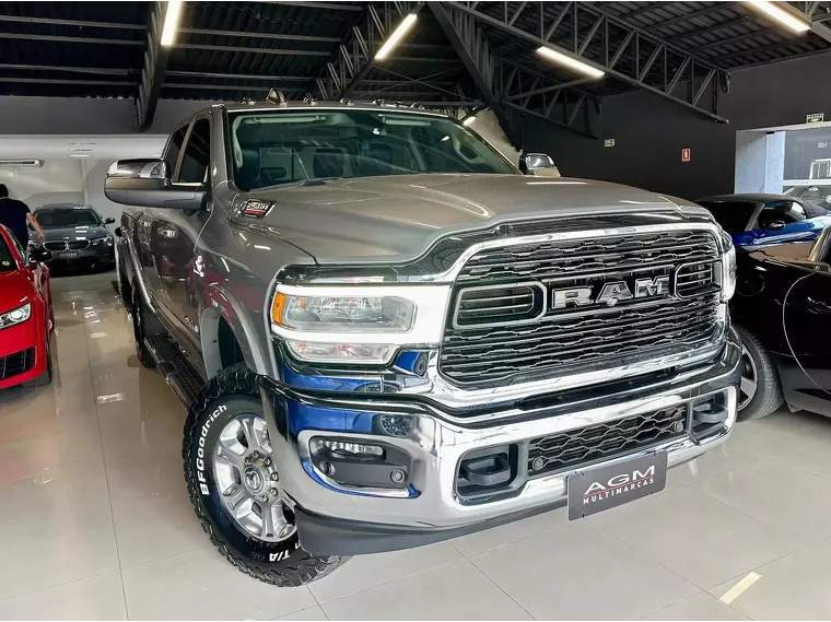 Dodge RAM Prata 9