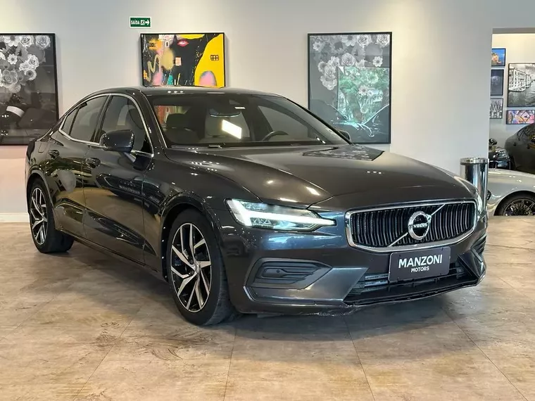 Volvo S60 Cinza 15