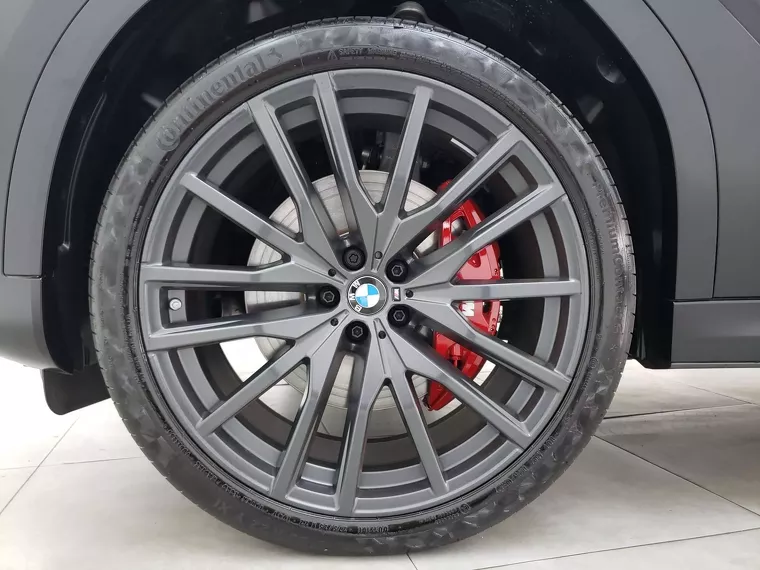 BMW X6 Preto 12