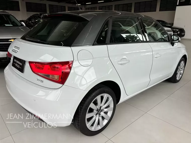 Audi A1 Branco 19