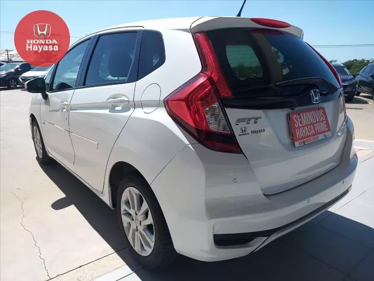 Honda FIT Branco 2