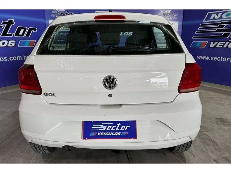 Volkswagen Gol Branco 9