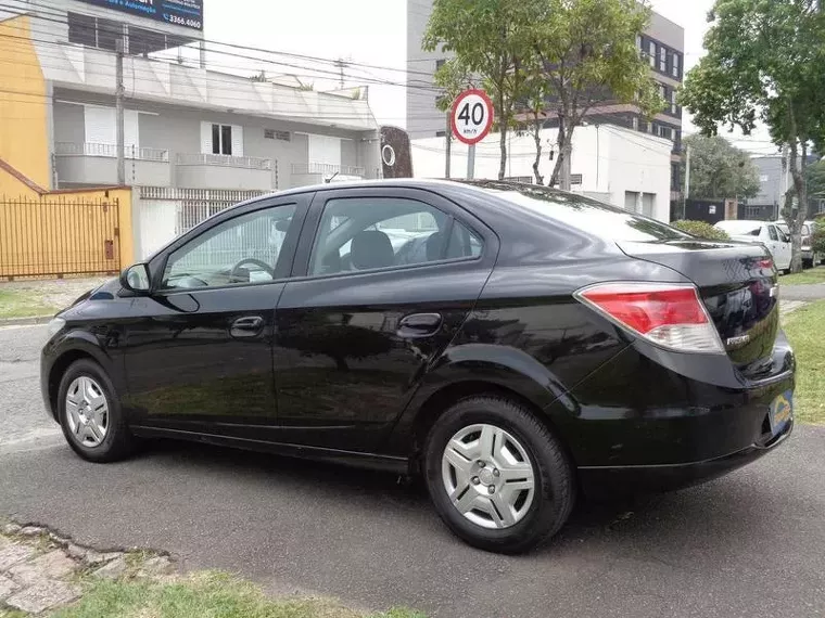 Chevrolet Prisma Preto 6