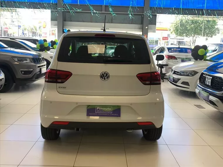 Volkswagen Fox Branco 6