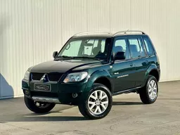 Mitsubishi Pajero TR4