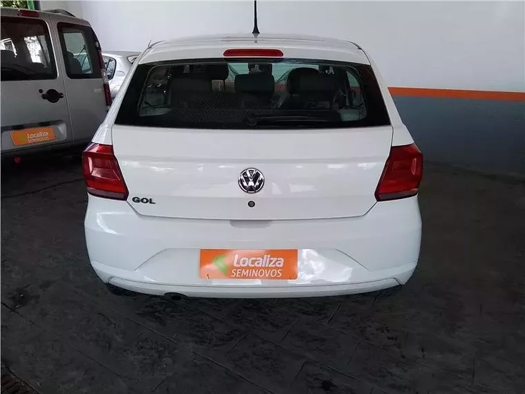 Volkswagen Gol Branco 2