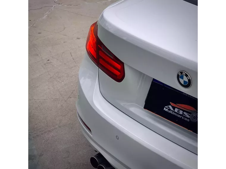 BMW 328i Branco 28