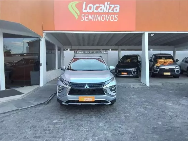 Mitsubishi Eclipse Cross Prata 1