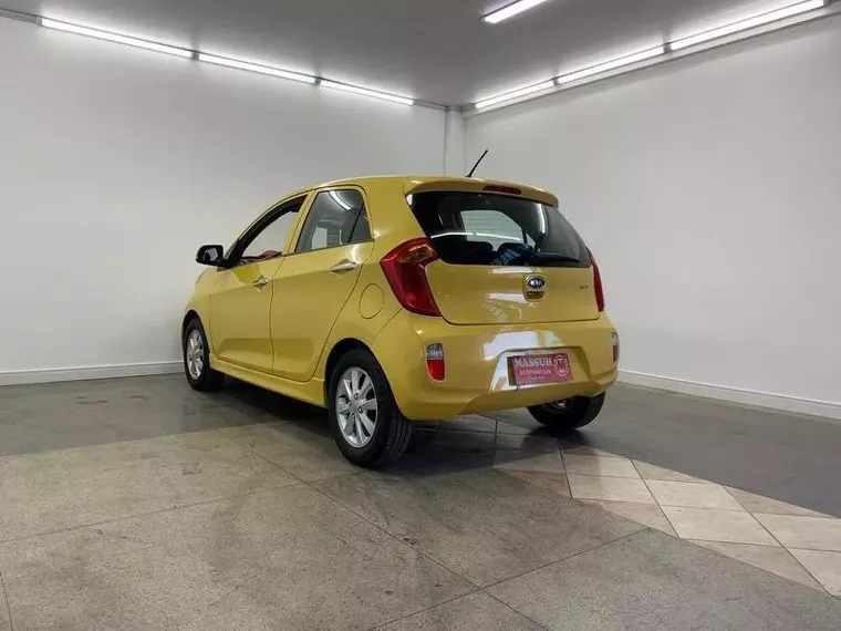 KIA Picanto Amarelo 5