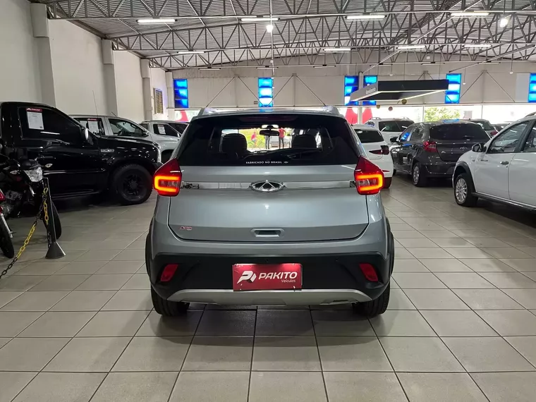 Chery Tiggo 2 Prata 4